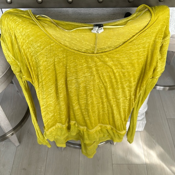 Free People - Picture 1 of 3